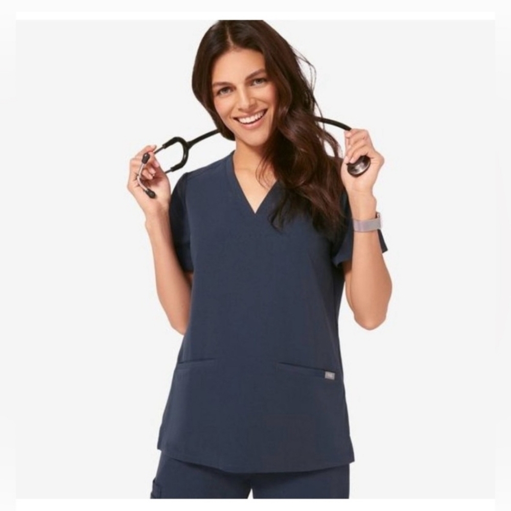 Figs Casma Three Pocket Women's Scrub Top Dark Harbor S NWOT